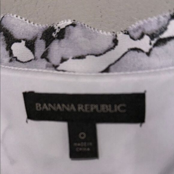 Banana Republic Black and White Sleeveless Sundress - Picture 2 of 11